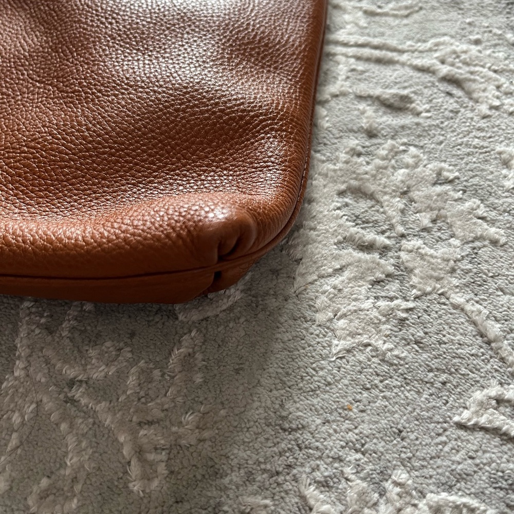 Salvatore Ferragamo Gancini Shoulder Bag Brown - Picture 6 of 13